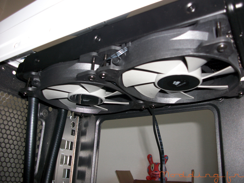 Corsair H100i