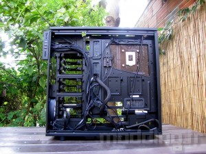 nzxt_h630_042