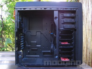 bitfenix_ronin_015