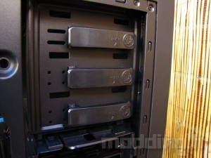 bitfenix_ronin_018