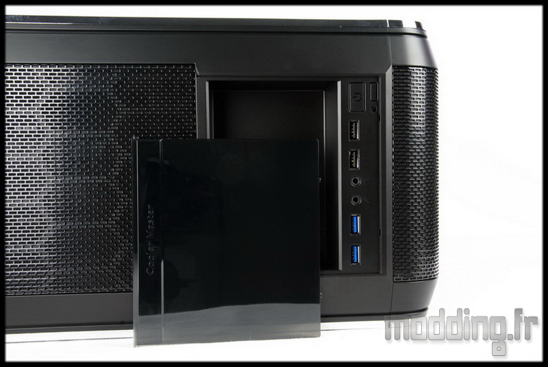 CM690 III 108