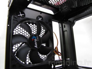 aerocool-ds200_018