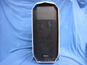 corsair_graphite_780T_006