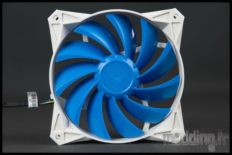 [TEST] Ventilateur Silverstone FQ 122