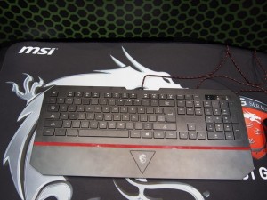 msi-interceptor-ds4100-gaming-keyboard_slideshow_main