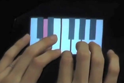 Ecran tactile holographique pour toucher le virtuel 