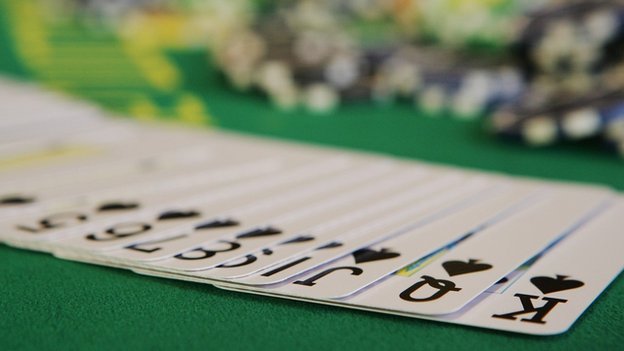 Un algorithme imbattable au poker