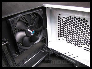 aerocool_1000_22