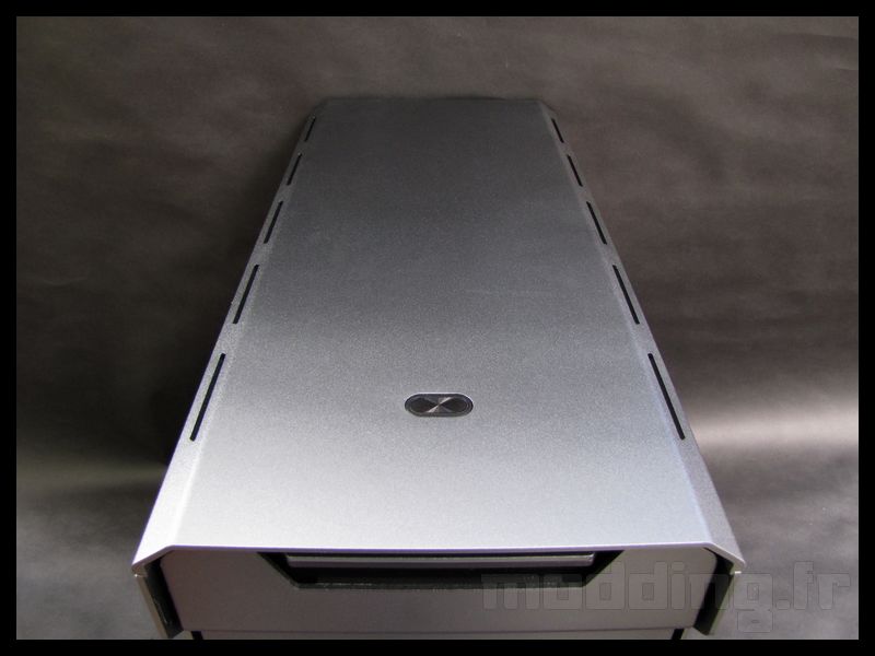 phanteks_evolv_ATX_09