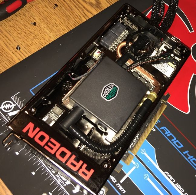 AMD change la pompe de sa Radeon R9 Fury X