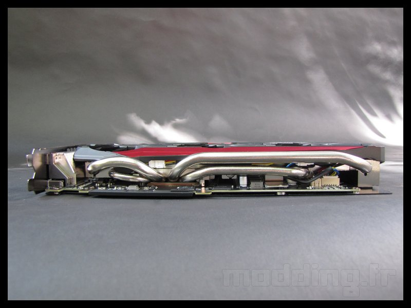 asus_r9--390x-strix_12