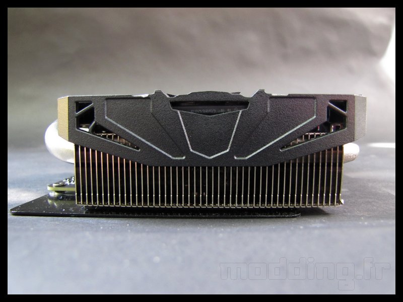 asus_r9--390x-strix_13
