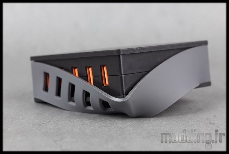 Arctic Charger 21