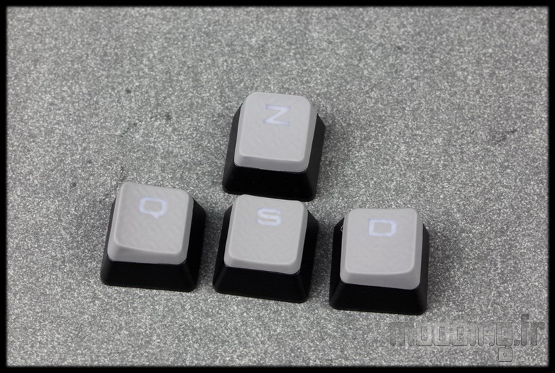 Strafe RGB 09