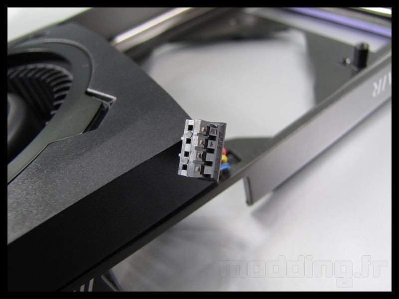 corsair_HG10_N970_017