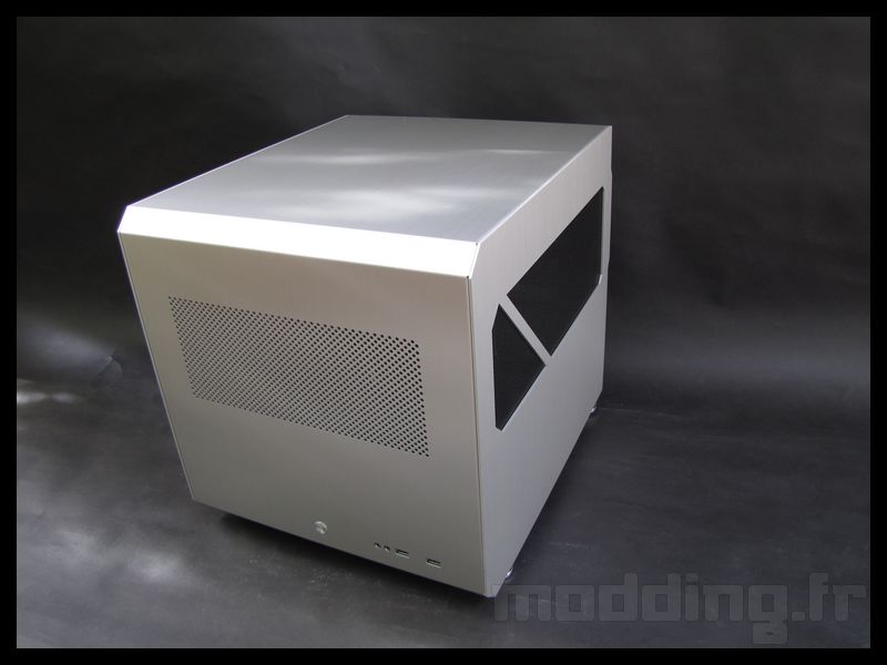 lian-li_pc-v33_05