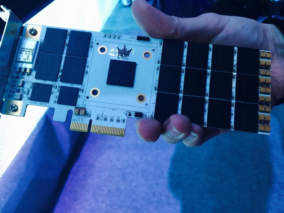Galax annonce un SSD HOF qui turbine à 1600 Mo / s