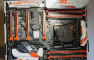 GIGABYTE montre trois cartes X99