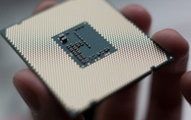 Le i7-6950X se montre un peu chez Intel