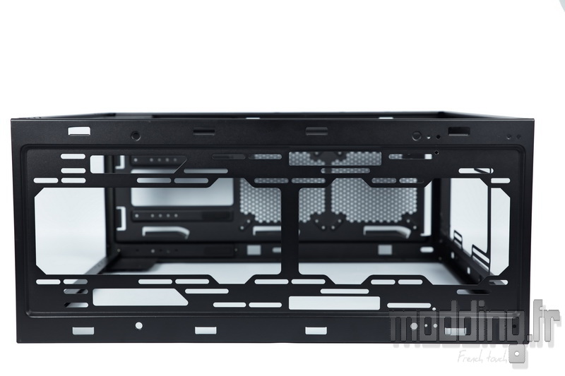 Dark Base Pro 900 124