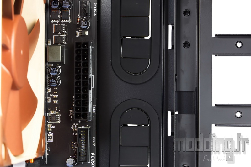 Dark Base Pro 900 156