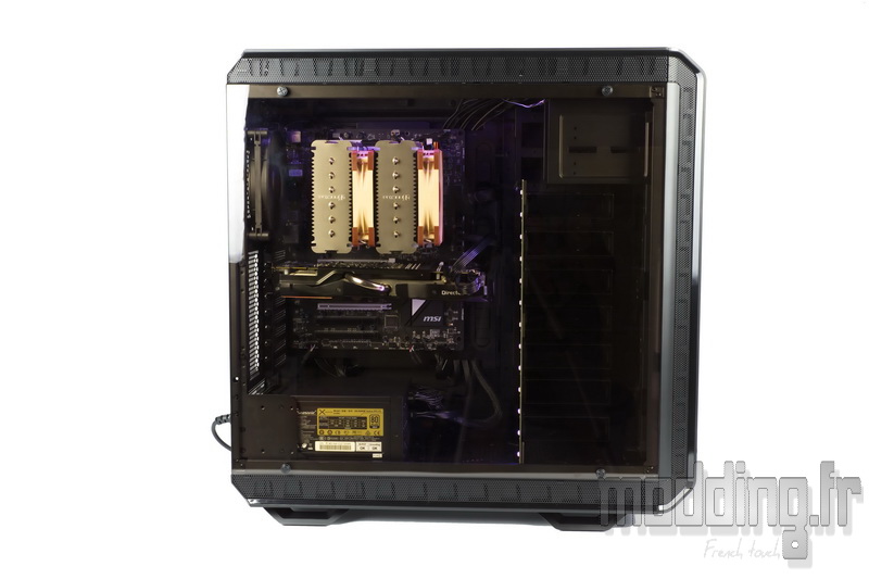 Dark Base Pro 900 173