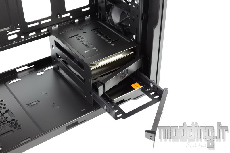 MasterBox 5 76