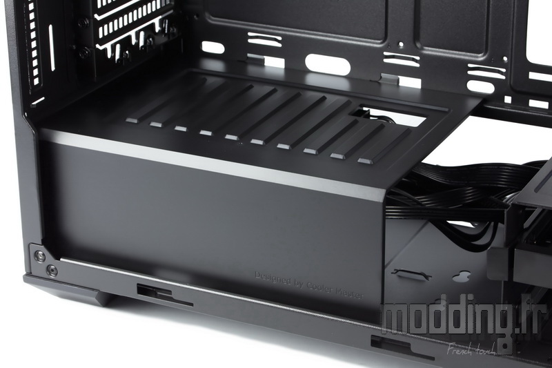 MasterBox 5 79B