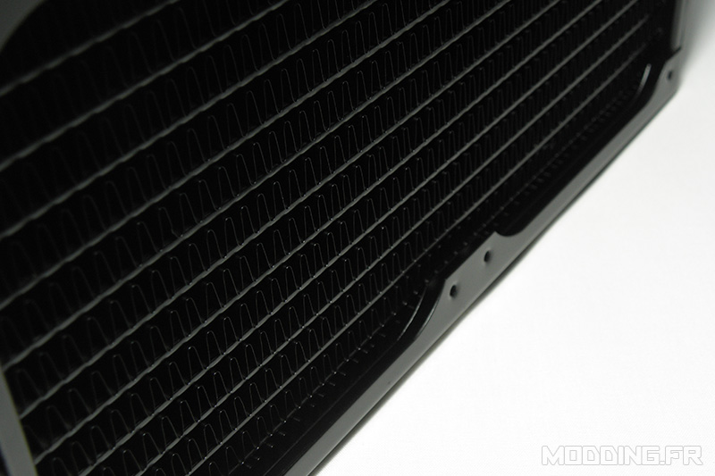 alphacool_nexxxos_xt45_240_levre