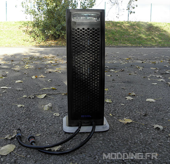 alphacool_eiswand_outside_unit-3