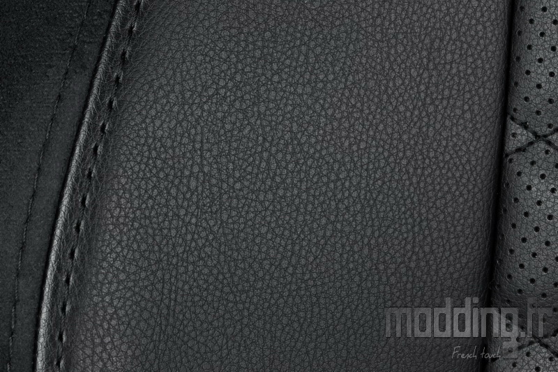 NobleChairs 44