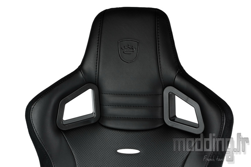 NobleChairs 47