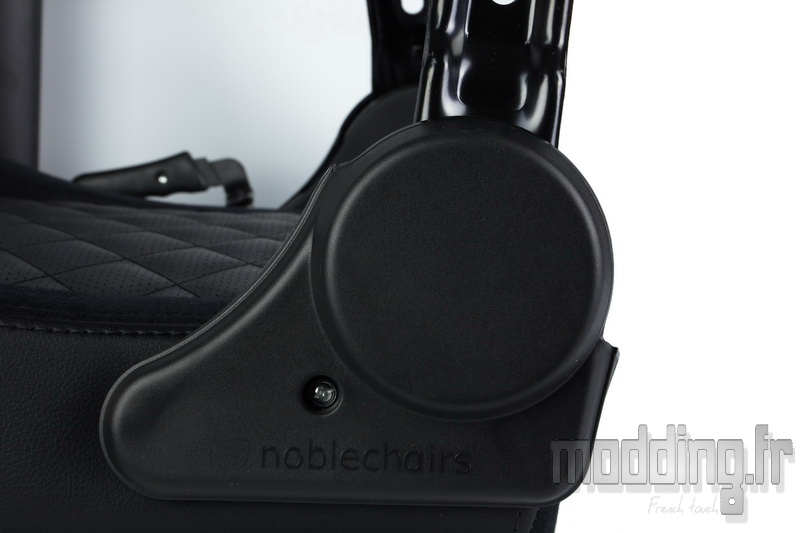 NobleChairs 70