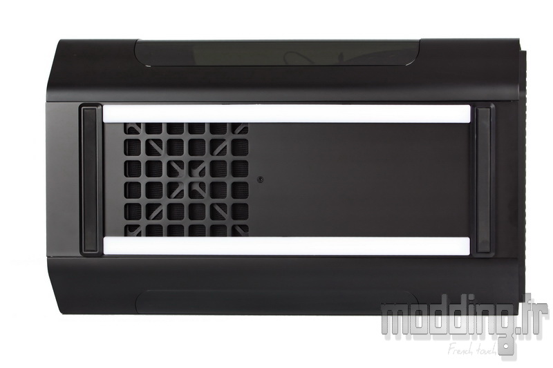 Cube Razer 32