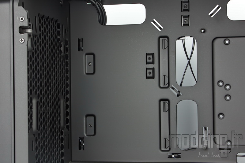 Cube Razer 48