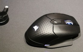 Une souris sans fil qui carbure à l'induction chez Corsair