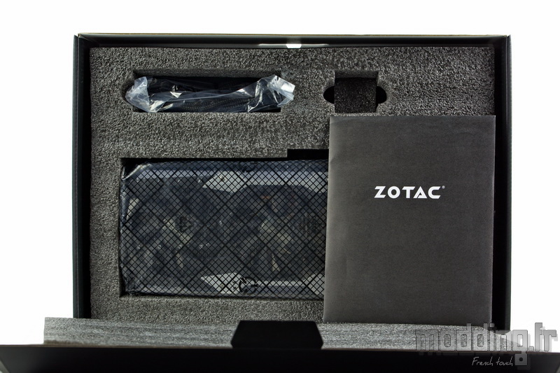 GTX 1080Ti AMP! Extreme 05