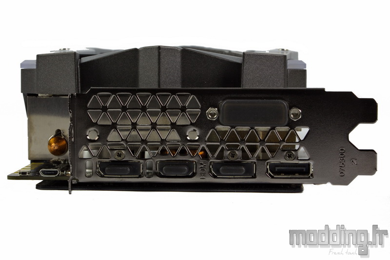 GTX 1080Ti AMP! Extreme 32