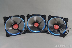 Raijintek_aura12rgb_fan_x3_onblue