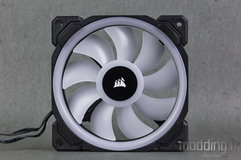 Corsair LL120 RGB Boitier PC Ventilateur 12 cm