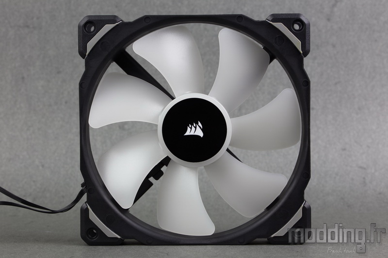 VENTILATEUR BOITIER CORSAIR ML140 PRO RGB