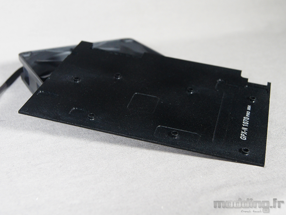 Alphacool_Eiswolf_1070M04_ (12)