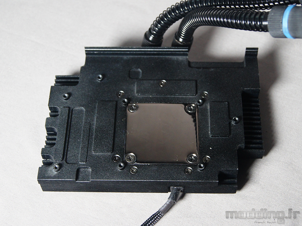 Alphacool_Eiswolf_1070M04_ (17)