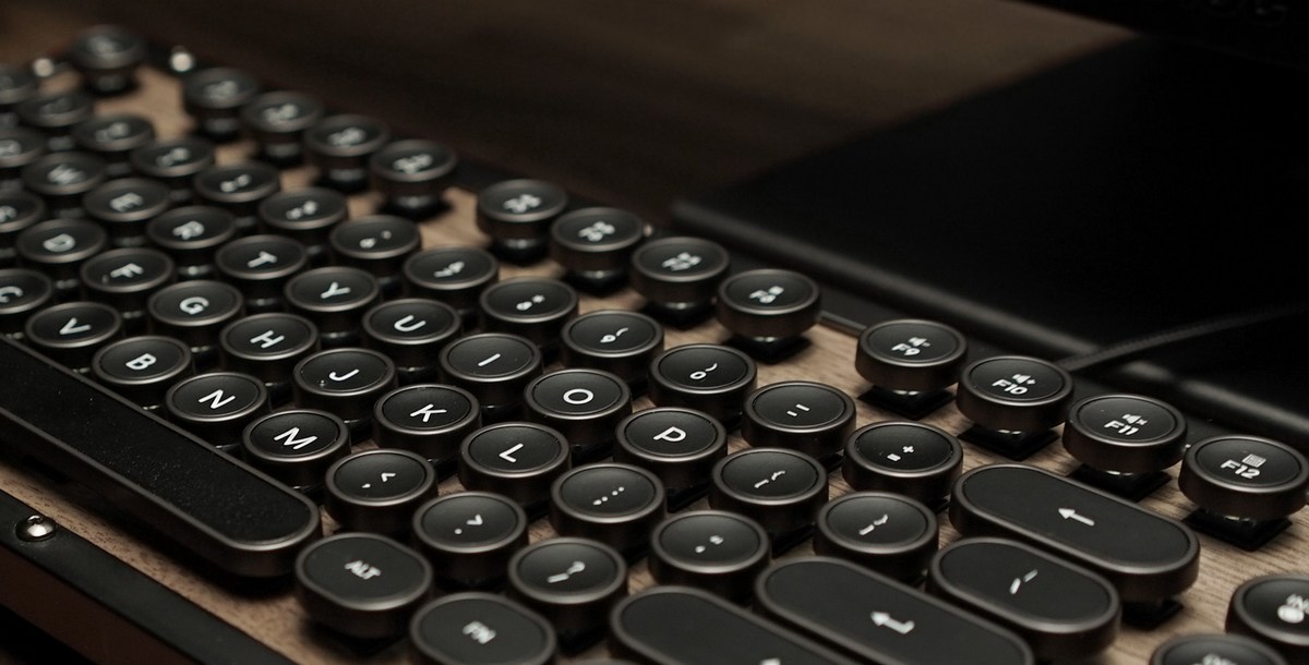 AZIO sort une version Bluetooth de son vieux clavier...