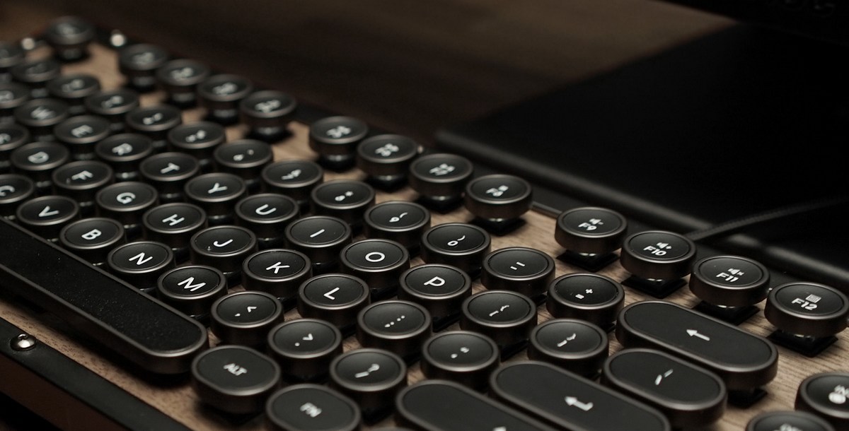 AZIO sort une version Bluetooth de son vieux clavier...