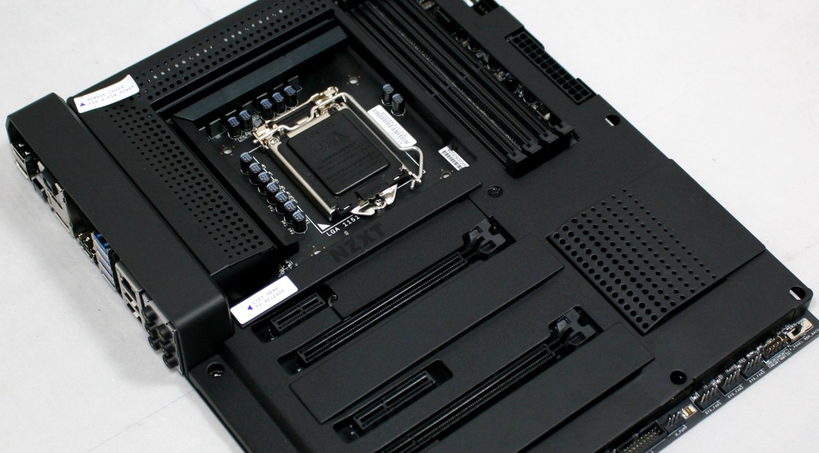 NZXT réduit le prix de sa carte mère N7 Z370