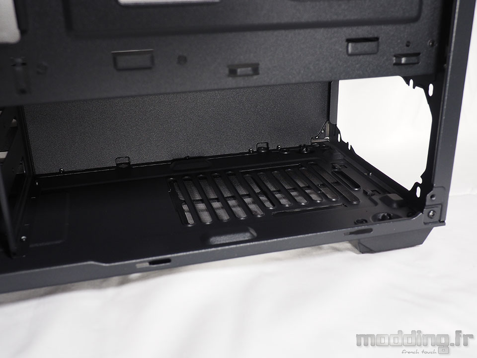 Kolink_Stronghold_interieur (8)