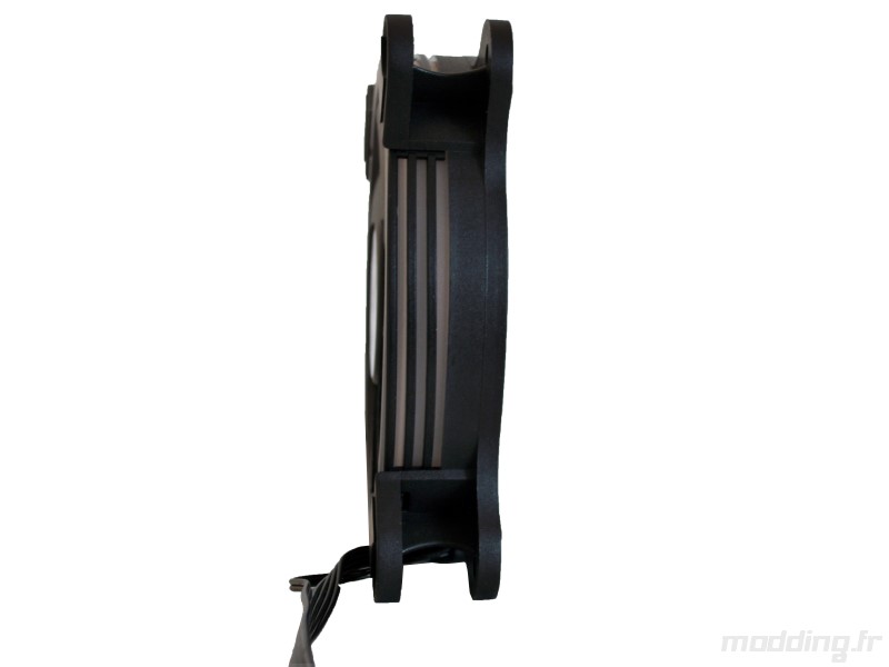 Enermax TB RGB 12 (49)