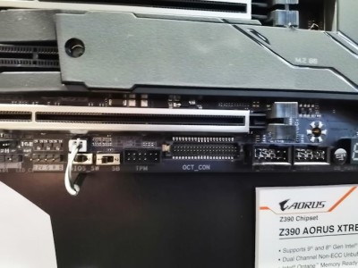 GIGABYTE Z390 Aorus Xtreme WaterForce Motherboard Overclockers Toolkit_575px