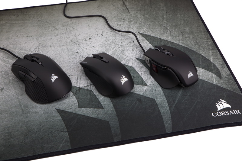 Test Corsair Dark Core RGB, une souris pour jouer avec ou sans fil